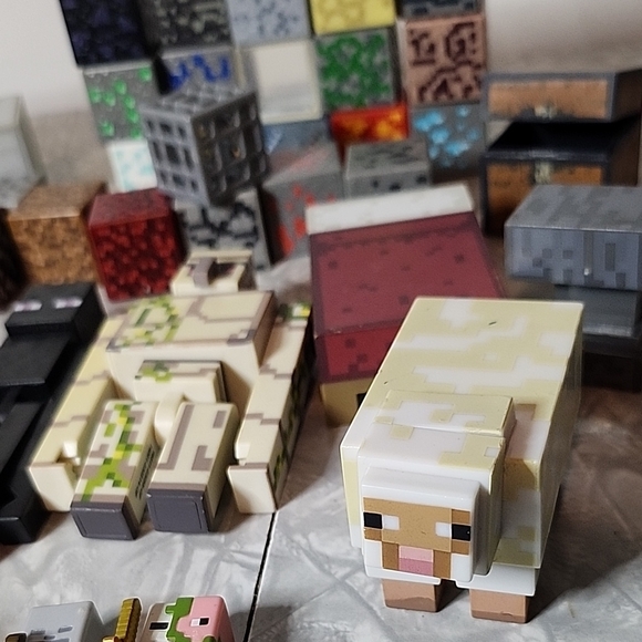Minecraft Toy Figure Set - Picture 5 of 7